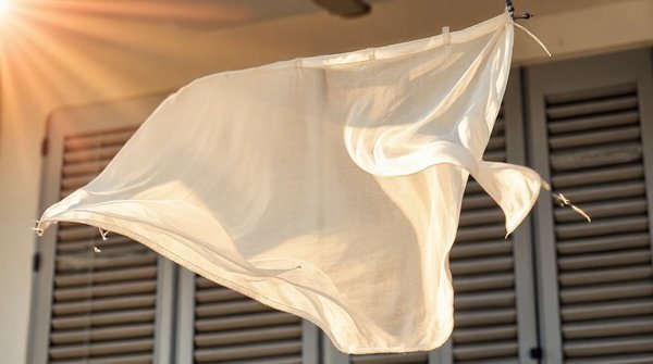 Top 5 voiles d'ombrage adaptées au vent pour votre extérieur